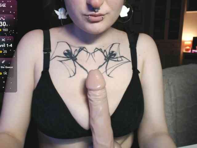 momorenaaa webcam