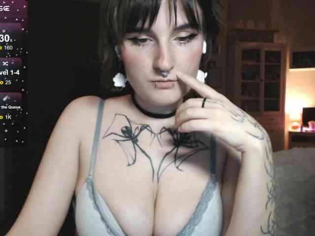 momorenaaa webcam