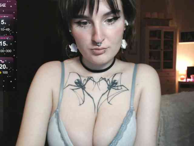 momorenaaa webcam