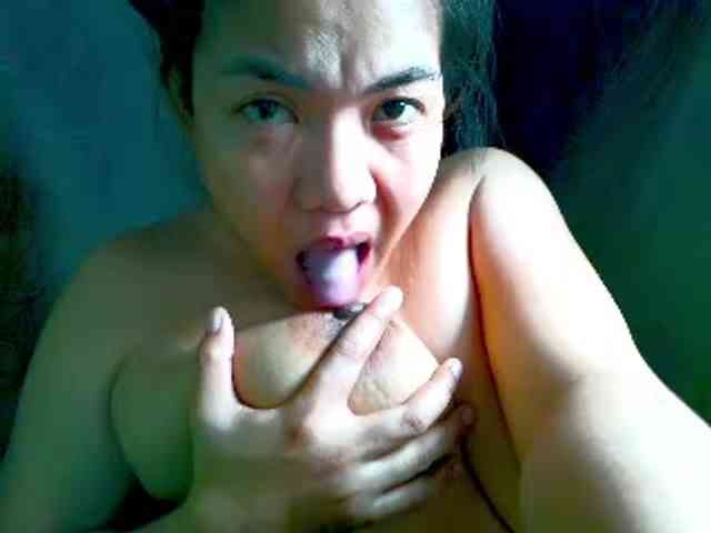 NaughtyWetPieXx webcam