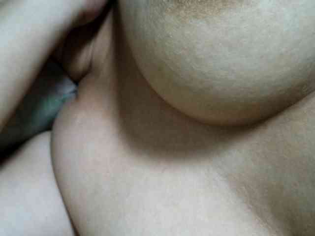 NaughtyWetPieXx webcam