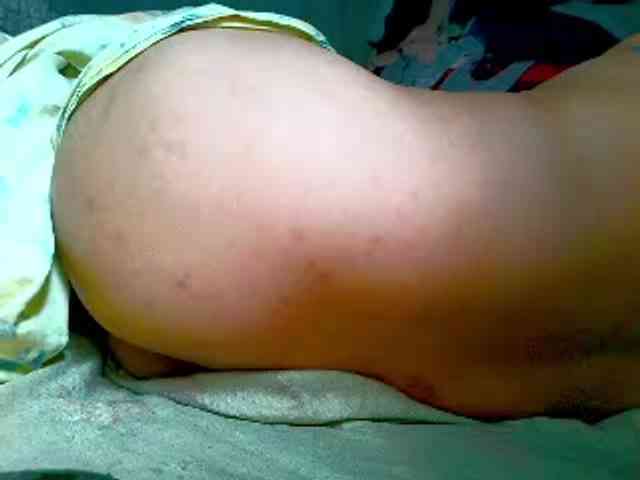 NaughtyWetPieXx webcam