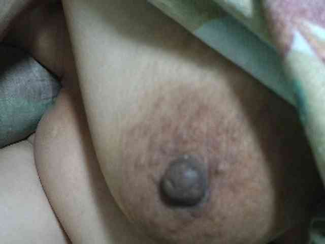 NaughtyWetPieXx webcam