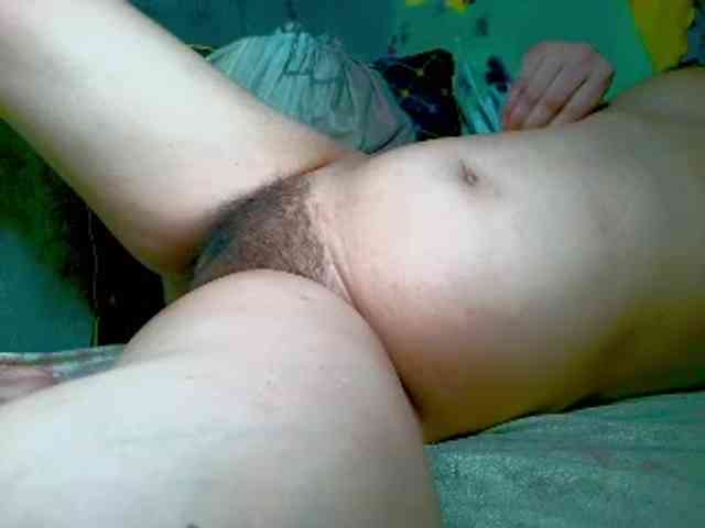 NaughtyWetPieXx webcam