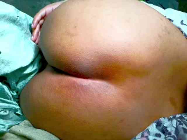 NaughtyWetPieXx webcam