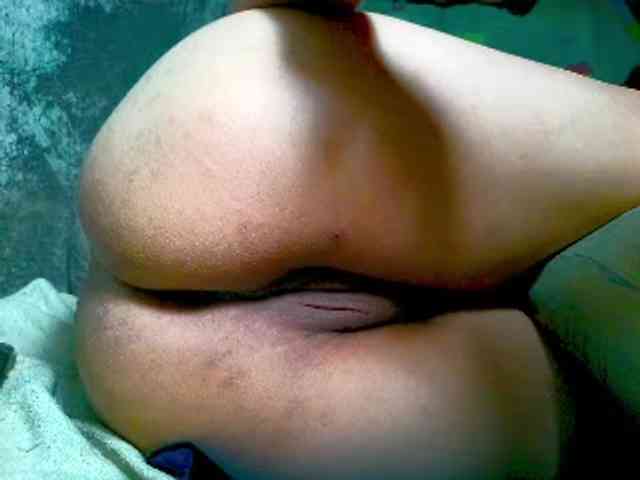 NaughtyWetPieXx webcam