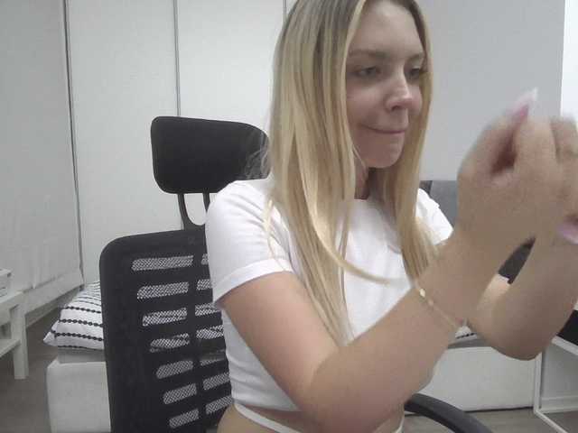 pinkpanther8899 webcam