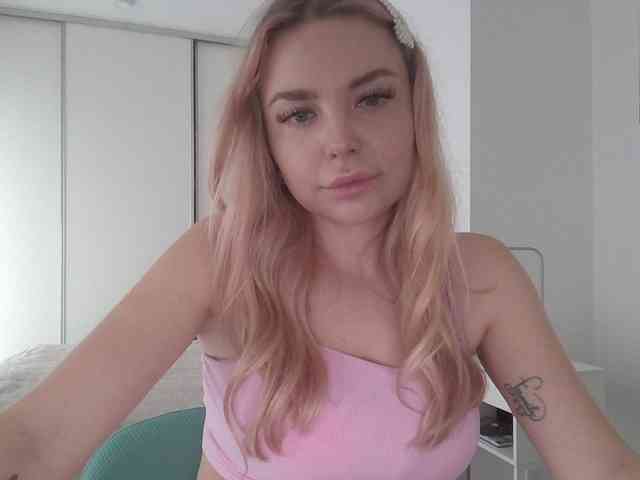 pinkpanther8899 webcam