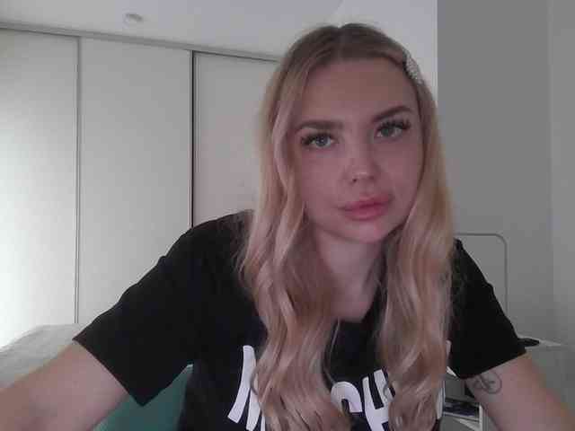 pinkpanther8899 webcam