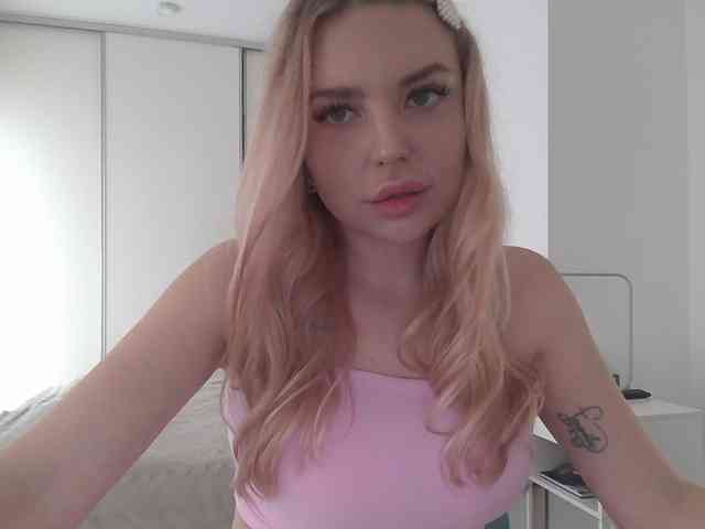 pinkpanther8899 webcam