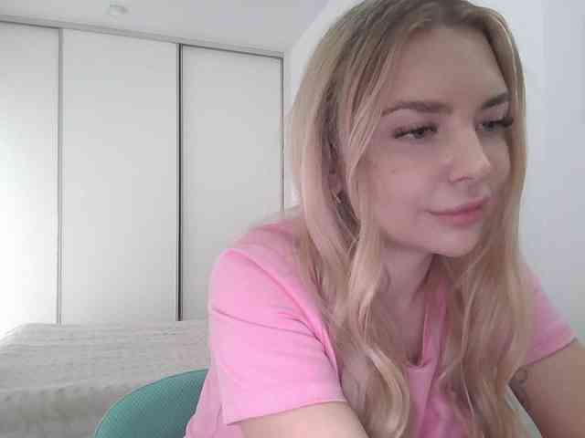 pinkpanther8899 webcam