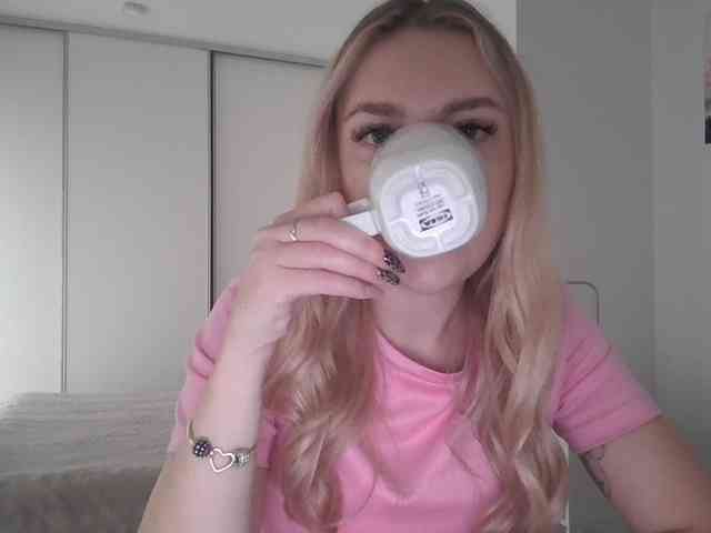 pinkpanther8899 webcam
