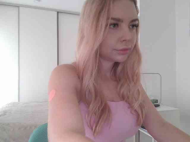 pinkpanther8899 webcam