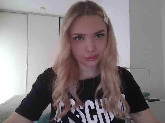 pinkpanther8899 webcam