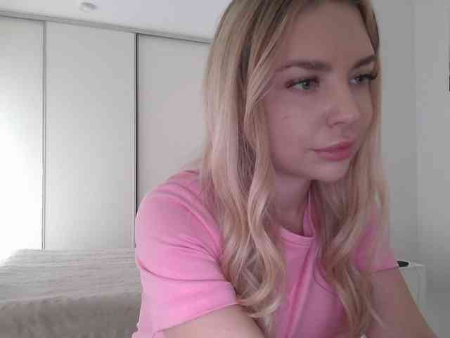 pinkpanther8899 webcam