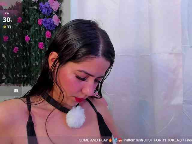 SweetieandJuiicy webcam