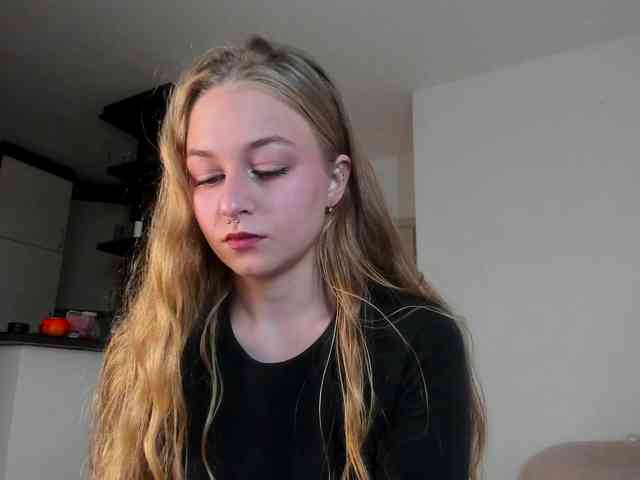 MiaMeowa webcam