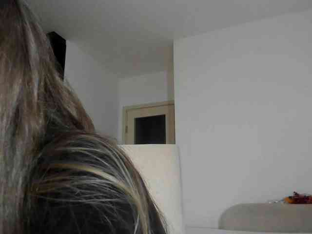 MiaMeowa webcam