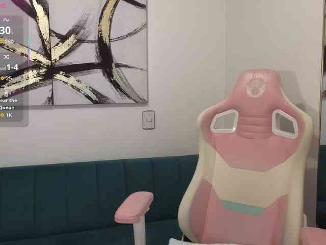 selenaM webcam