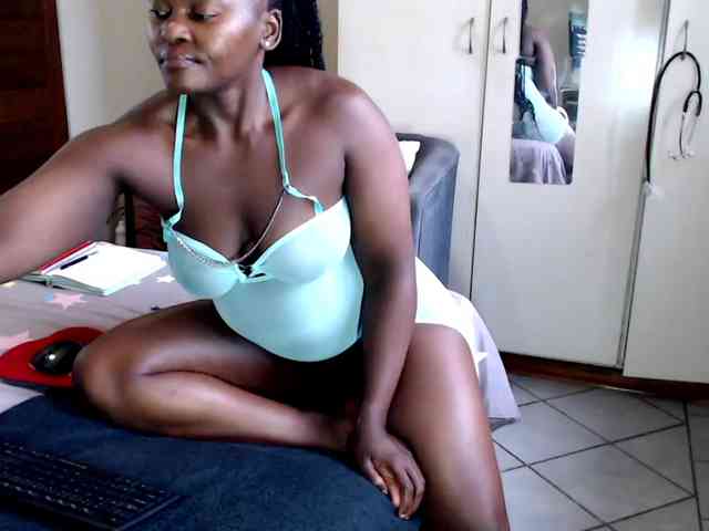 FitBlair66 webcam