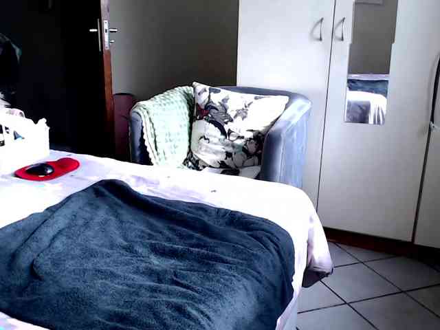 FitBlair66 webcam
