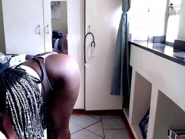 FitBlair66 webcam