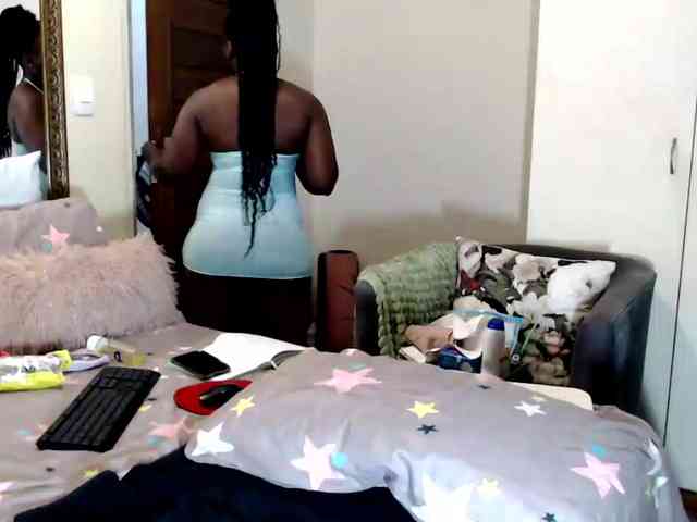 FitBlair66 webcam