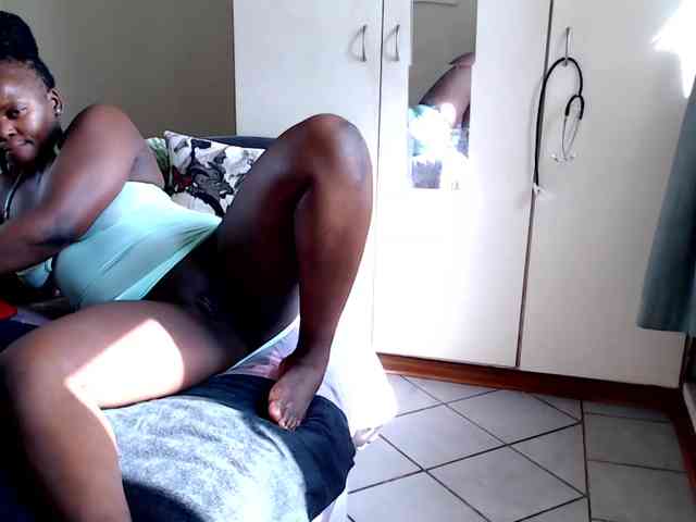 FitBlair66 webcam