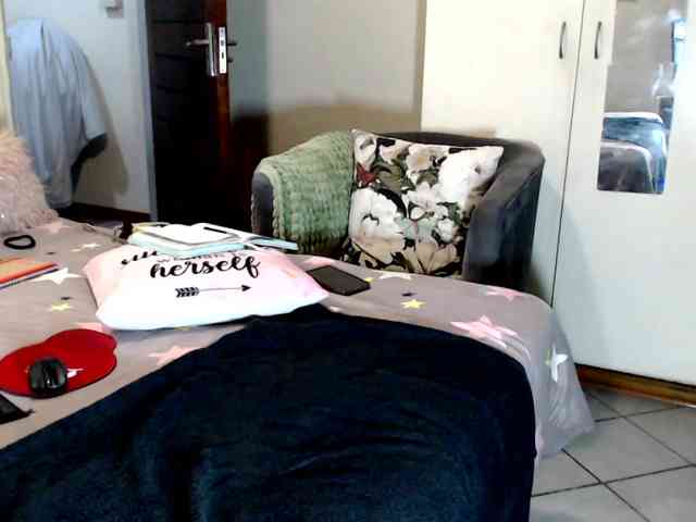 FitBlair66 webcam