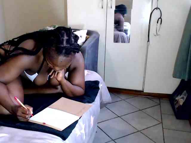 FitBlair66 webcam