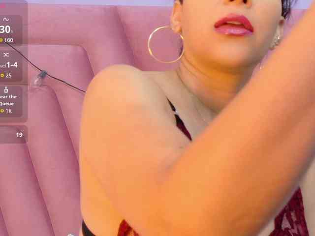 Sexyladyandhot webcam