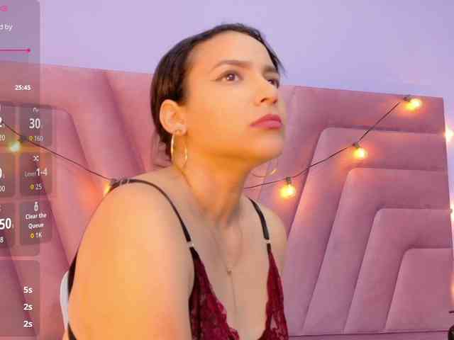 Sexyladyandhot webcam
