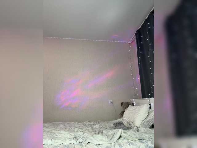 Entra en el chat con el modelo MisaMarkisa MisaMarkisa