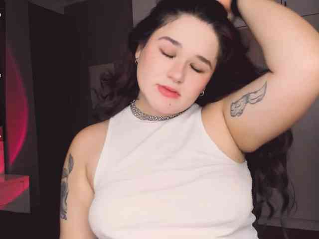 JulySlowdive webcam