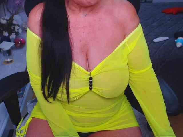 xMatureDesire webcam