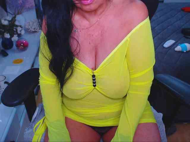 xMatureDesire webcam