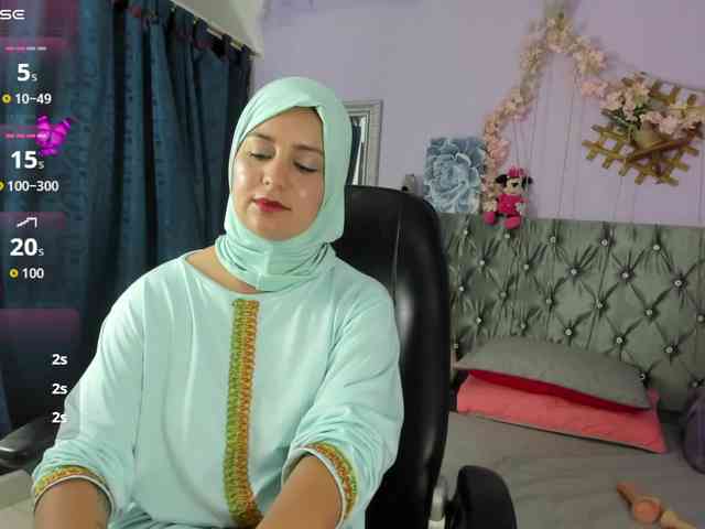BadraSaadi webcam