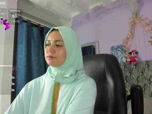 BadraSaadi webcam