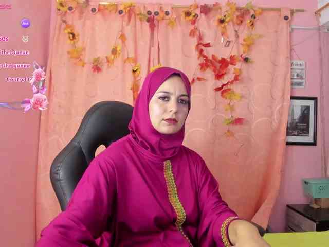 BadraSaadi webcam