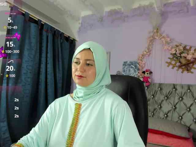 BadraSaadi webcam