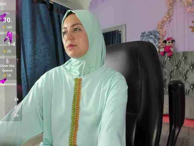 BadraSaadi webcam