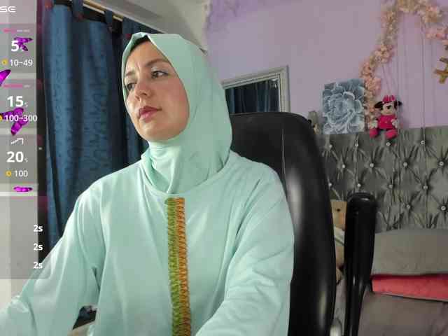 BadraSaadi webcam