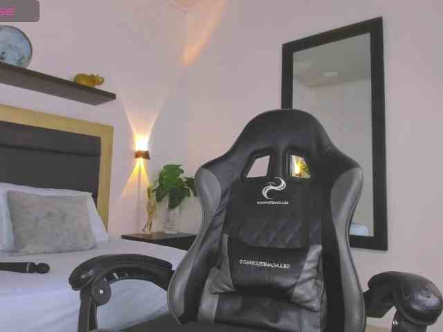 julietaclark webcam