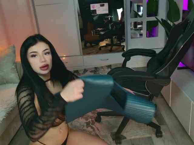 Ivybelle webcam