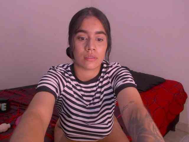 isabella_tasty webcam
