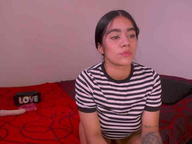 isabella_tasty webcam