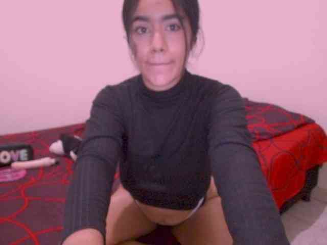 isabella_tasty webcam