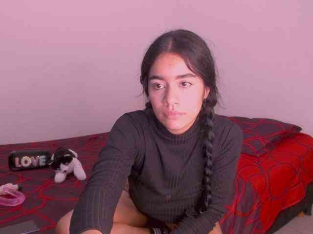 isabella_tasty webcam