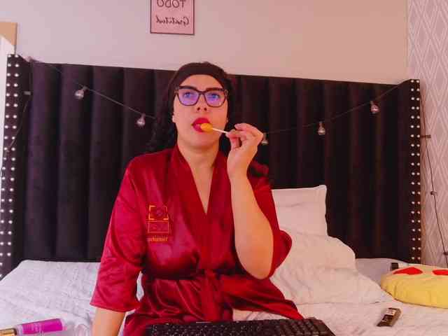 Hotlatinateacher webcam