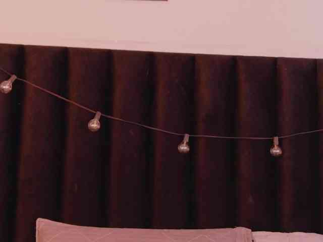 Hotlatinateacher webcam